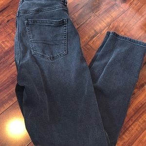 American Eagle Mom Jean